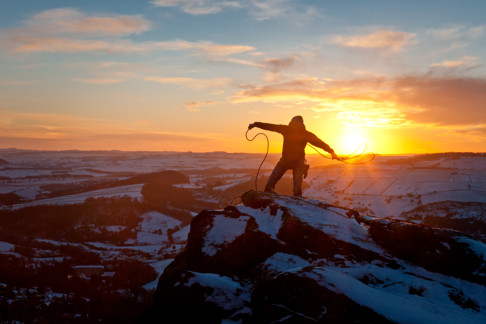 Sunset Climbing Lifestyle | Stefan Kuerzi - Climbing Photography