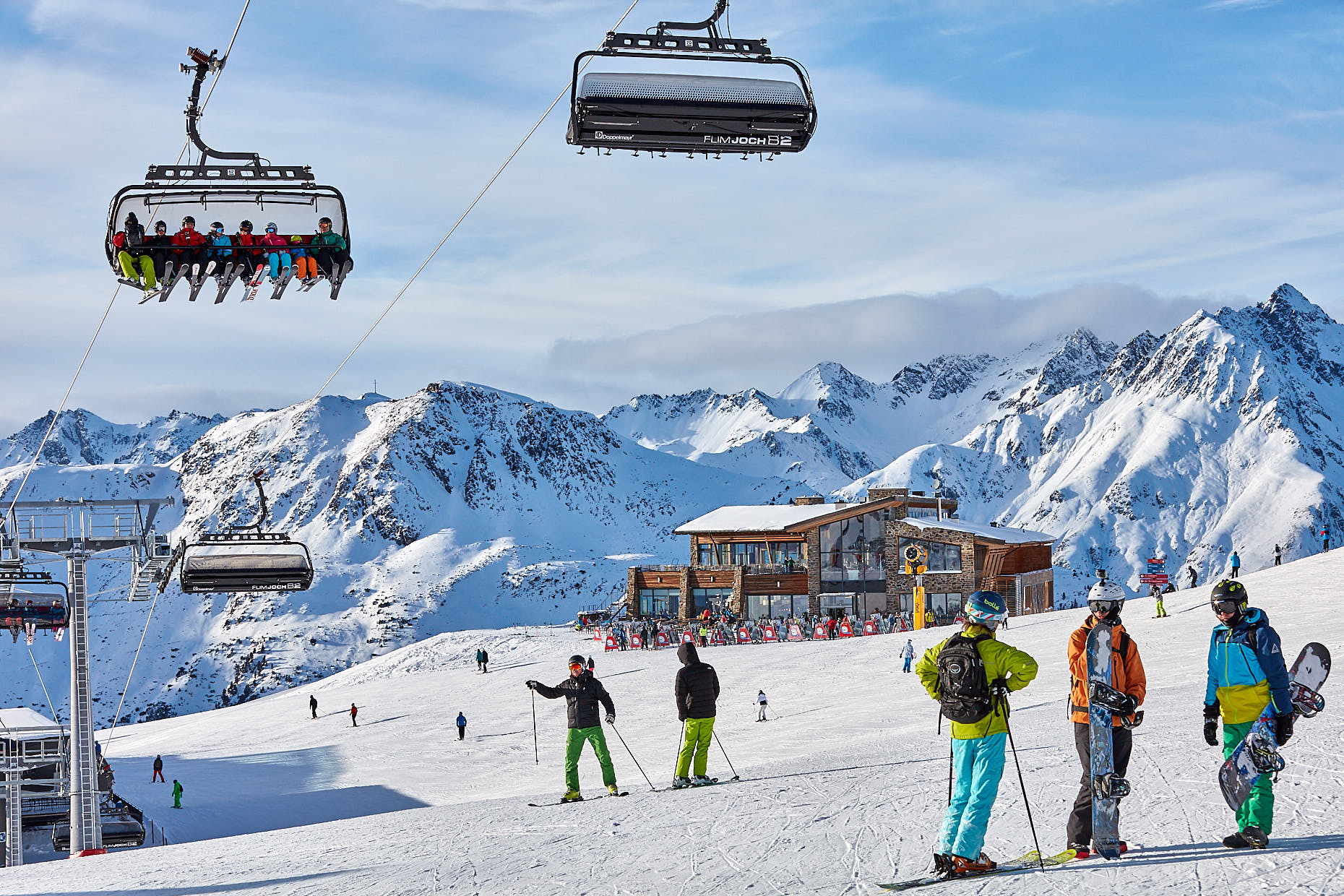 Ski Resort | Stefan Kuerzi - Tourism Photography
