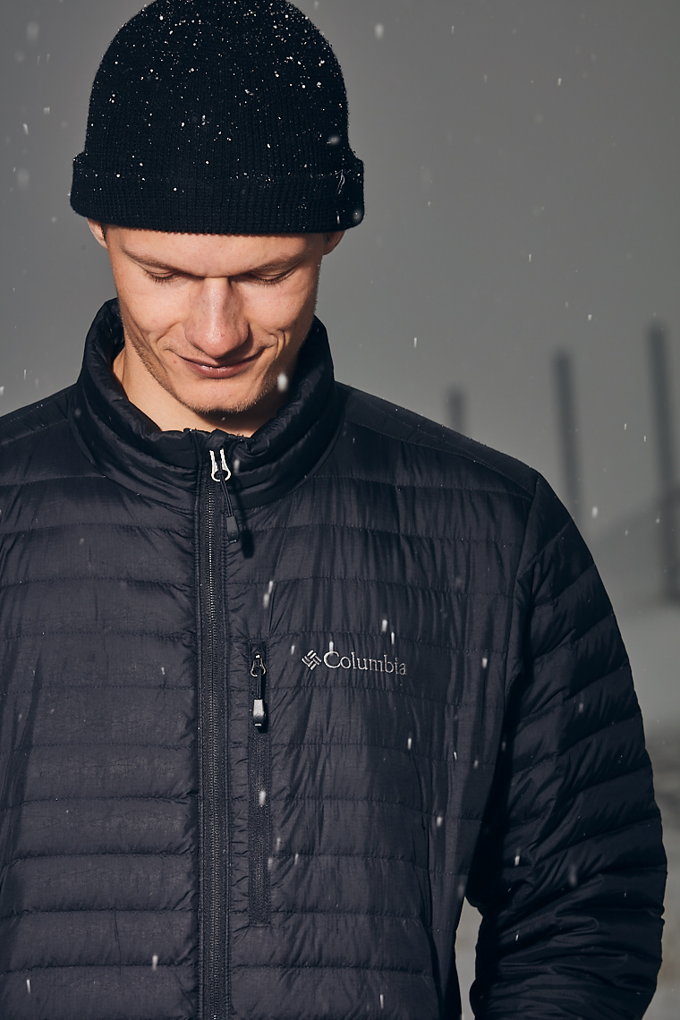 Snowboard - Pro Jonas Bösiger | Stefan Kuerzi Portrait Photography